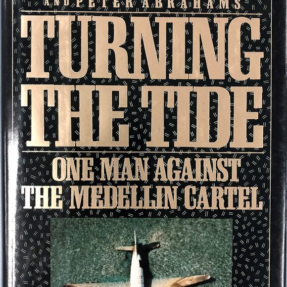 Turning the Tide: One Man Against the Medellin Cartel - Picture 2 of 3